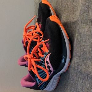 Women's Saucony Guide 14 size 7